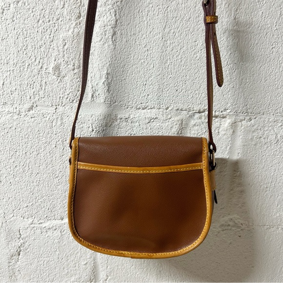 Dooney & Bourke Pebble Grain Saddle Hallie Crossbody Bag Caramel Brown VTG - Picture 5 of 16